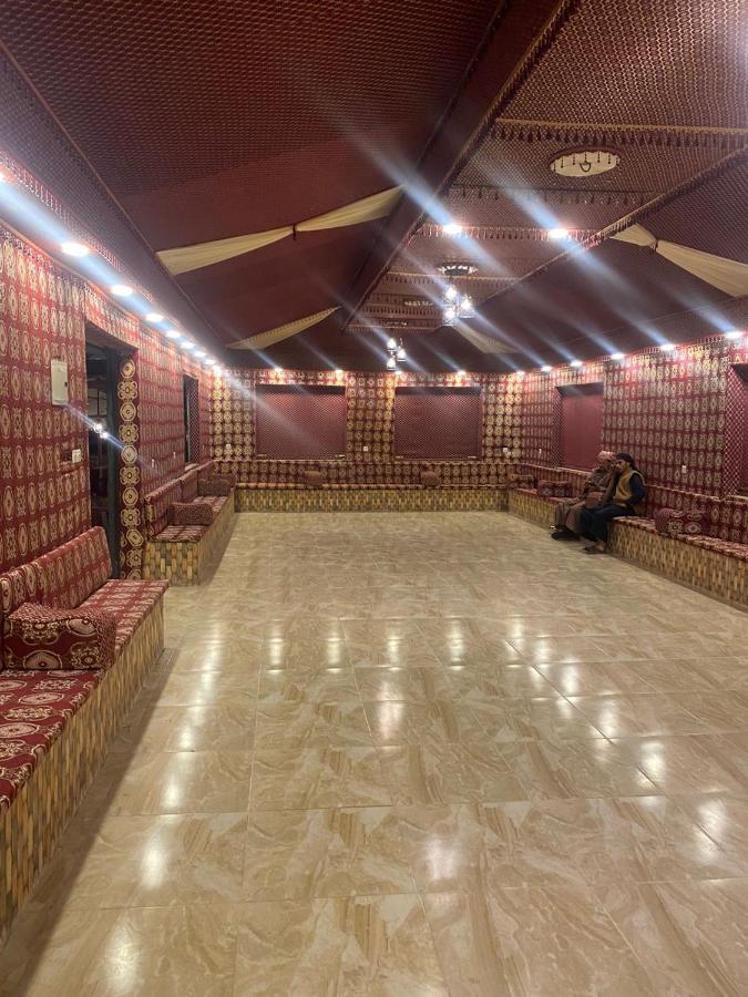 Hotel Moon Night Camp Wadi Rum Esterno foto