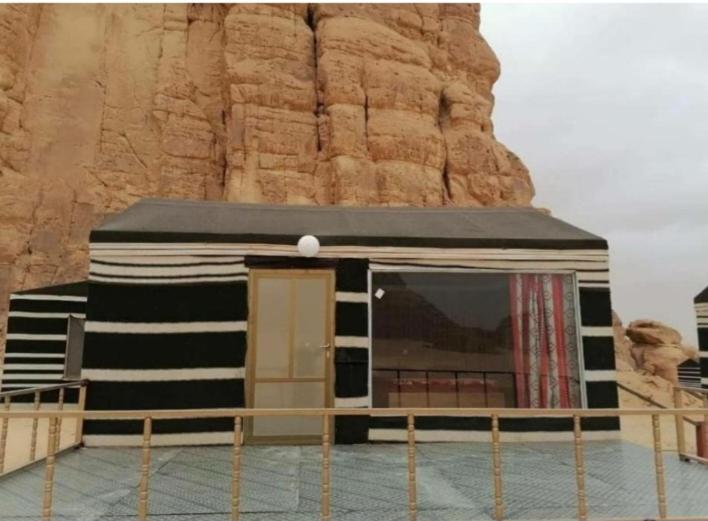 Hotel Moon Night Camp Wadi Rum Esterno foto